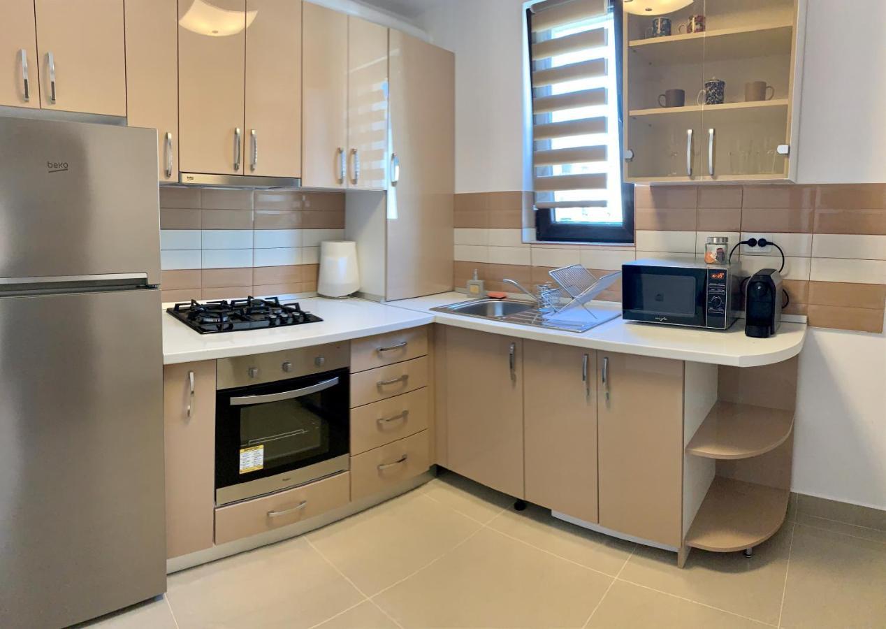 Luxor Apartment Otopeni 3 Exterior foto